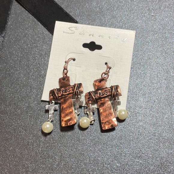 Jewelry - Sunnity Copper Cross Earrings “Trust”